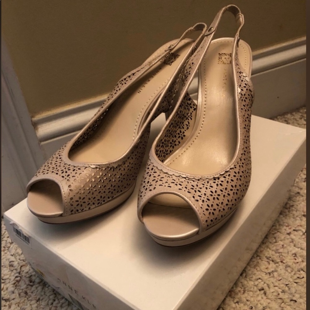Anne Klein Slingback Heels